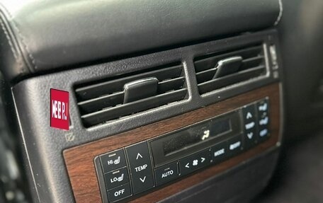 Toyota Land Cruiser 200, 2018 год, 6 150 000 рублей, 14 фотография