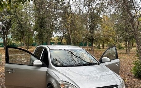 KIA cee'd I рестайлинг, 2008 год, 635 000 рублей, 31 фотография
