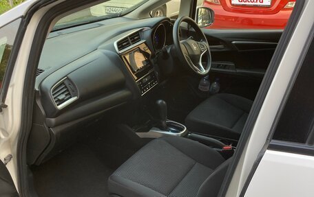 Honda Fit III, 2019 год, 1 350 000 рублей, 10 фотография