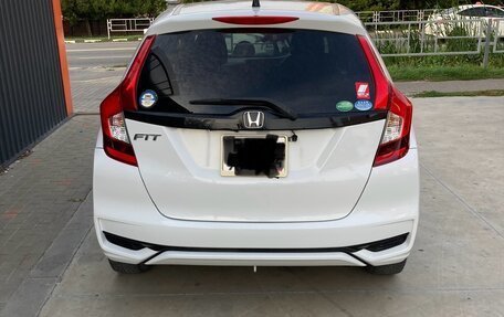 Honda Fit III, 2019 год, 1 350 000 рублей, 3 фотография