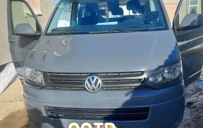 Volkswagen Caravelle T5, 2012 год, 1 650 000 рублей, 1 фотография