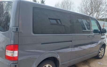 Volkswagen Caravelle T5, 2012 год, 1 650 000 рублей, 3 фотография