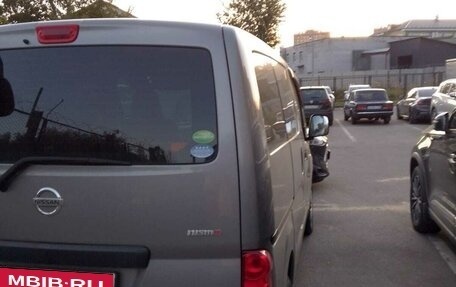 Nissan NV200, 2018 год, 1 800 000 рублей, 6 фотография