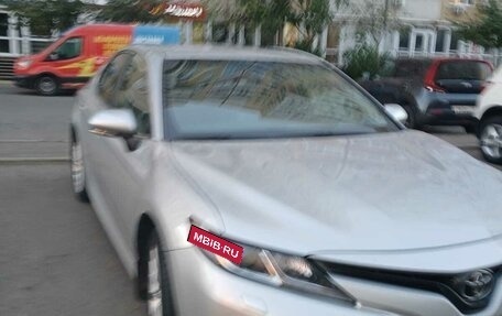 Toyota Camry, 2020 год, 3 100 000 рублей, 4 фотография