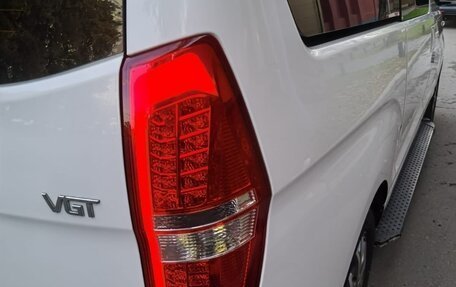 Hyundai Grand Starex Grand Starex I рестайлинг 2, 2015 год, 3 500 000 рублей, 32 фотография