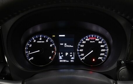 Mitsubishi Outlander III рестайлинг 3, 2022 год, 2 998 000 рублей, 13 фотография