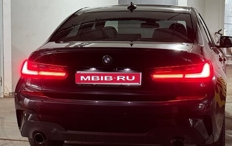 BMW 3 серия, 2021 год, 2 550 000 рублей, 13 фотография