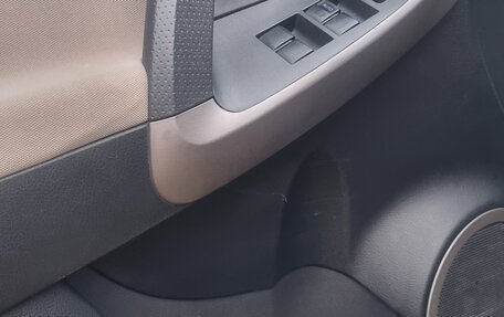 Toyota RAV4, 2006 год, 1 300 000 рублей, 13 фотография