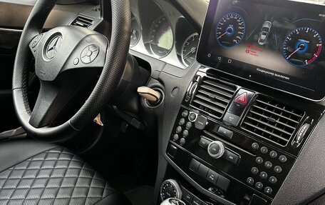 Mercedes-Benz C-Класс, 2008 год, 1 200 000 рублей, 7 фотография