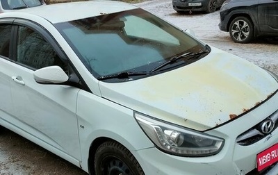 Hyundai Solaris II рестайлинг, 2013 год, 620 000 рублей, 1 фотография