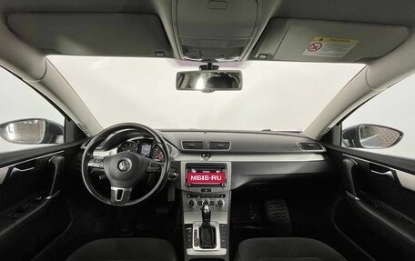 Volkswagen Passat B7, 2012 год, 1 090 000 рублей, 11 фотография