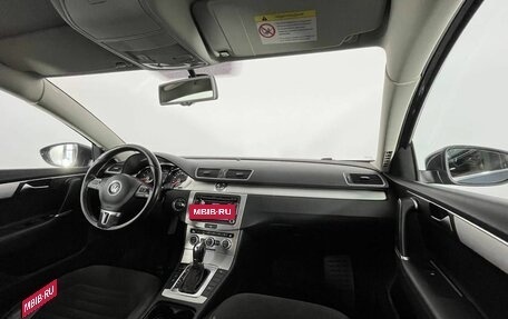 Volkswagen Passat B7, 2012 год, 1 090 000 рублей, 13 фотография