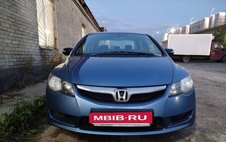 Honda Civic VIII, 2010 год, 790 000 рублей, 2 фотография