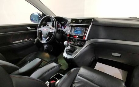 Haval H6, 2018 год, 1 420 000 рублей, 14 фотография