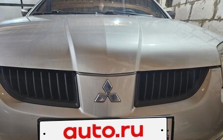 Mitsubishi Galant IX, 2004 год, 500 000 рублей, 2 фотография