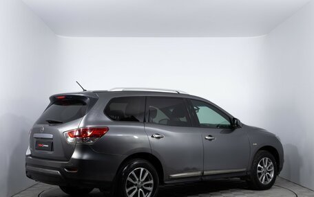 Nissan Pathfinder, 2016 год, 1 580 000 рублей, 5 фотография