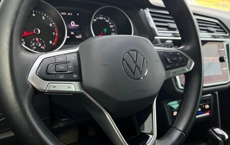 Volkswagen Tiguan II, 2021 год, 2 721 500 рублей, 21 фотография