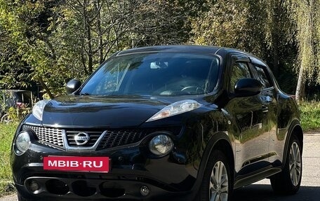 Nissan Juke II, 2013 год, 800 000 рублей, 3 фотография