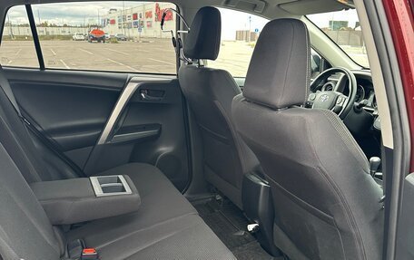 Toyota RAV4, 2019 год, 2 699 000 рублей, 12 фотография