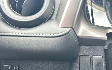 Toyota RAV4, 2019 год, 2 699 000 рублей, 17 фотография