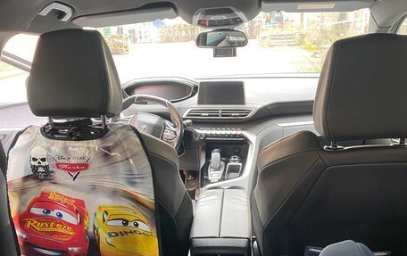 Peugeot 3008 II, 2018 год, 1 900 000 рублей, 23 фотография