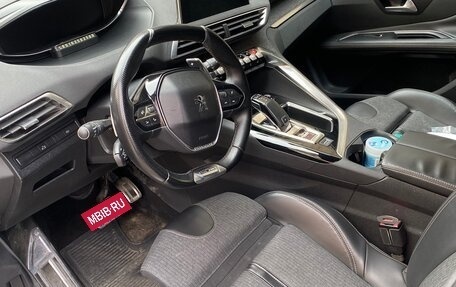 Peugeot 3008 II, 2018 год, 1 900 000 рублей, 24 фотография