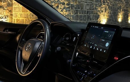 Toyota Camry, 2023 год, 3 100 000 рублей, 7 фотография