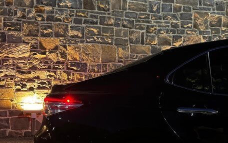 Toyota Camry, 2023 год, 3 100 000 рублей, 4 фотография
