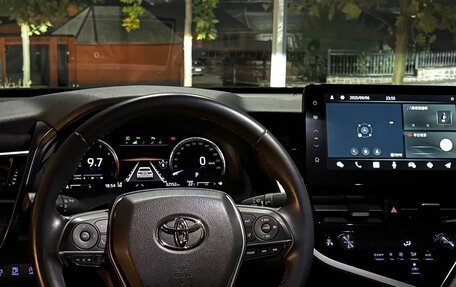 Toyota Camry, 2023 год, 3 100 000 рублей, 9 фотография