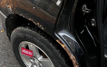 Mitsubishi Outlander III рестайлинг 3, 2004 год, 650 000 рублей, 10 фотография