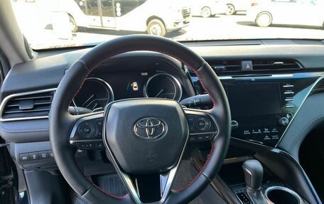 Toyota Camry, 2020 год, 2 990 000 рублей, 11 фотография