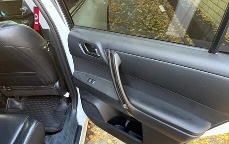 Toyota Highlander III, 2012 год, 2 190 000 рублей, 19 фотография