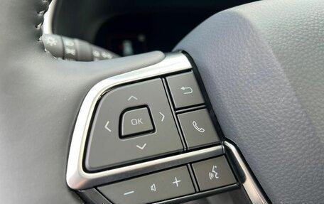 Toyota Highlander, 2025 год, 5 990 000 рублей, 29 фотография