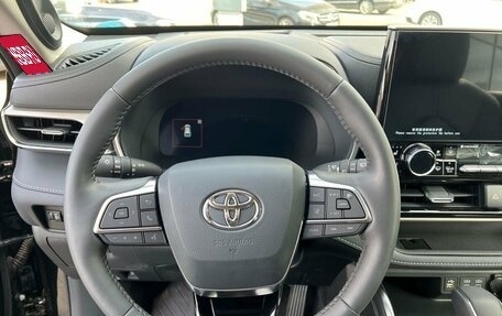 Toyota Highlander, 2025 год, 5 990 000 рублей, 18 фотография