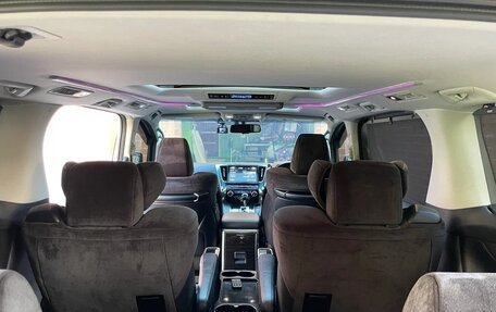 Toyota Alphard III, 2022 год, 4 520 000 рублей, 18 фотография