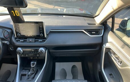 Toyota RAV4, 2021 год, 2 849 000 рублей, 19 фотография