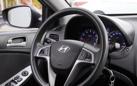 Hyundai Solaris II рестайлинг, 2015 год, 1 080 000 рублей, 16 фотография