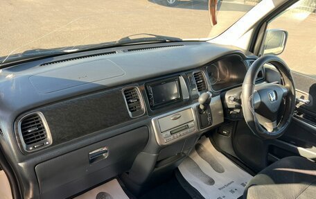 Honda Stepwgn II рестайлинг, 2003 год, 1 099 999 рублей, 13 фотография