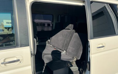 Honda Stepwgn II рестайлинг, 2003 год, 1 099 999 рублей, 17 фотография
