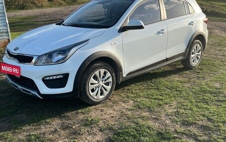 KIA Rio IV, 2020 год, 1 580 000 рублей, 2 фотография