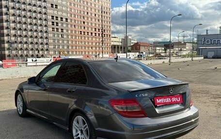 Mercedes-Benz C-Класс, 2010 год, 1 080 000 рублей, 7 фотография