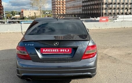 Mercedes-Benz C-Класс, 2010 год, 1 080 000 рублей, 9 фотография