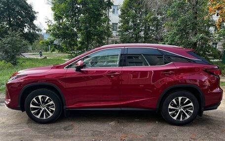 Lexus RX IV рестайлинг, 2021 год, 4 200 000 рублей, 3 фотография