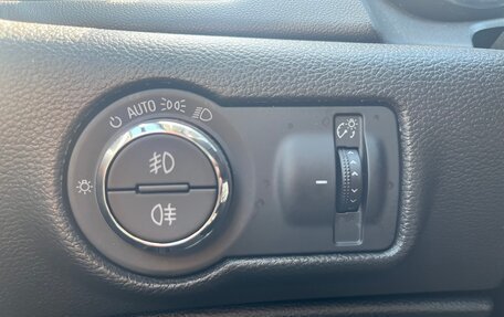 Opel Astra J, 2013 год, 998 000 рублей, 19 фотография