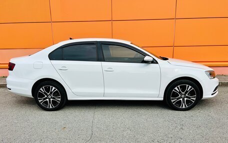 Volkswagen Jetta VI, 2018 год, 1 099 000 рублей, 7 фотография