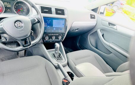 Volkswagen Jetta VI, 2018 год, 1 099 000 рублей, 22 фотография