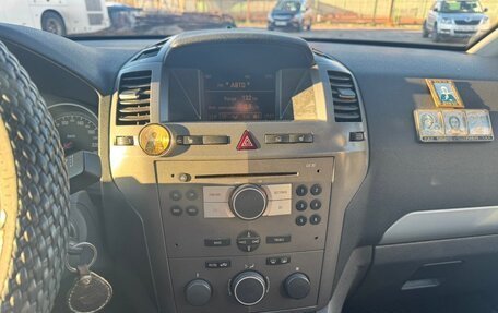 Opel Zafira B, 2006 год, 435 000 рублей, 13 фотография
