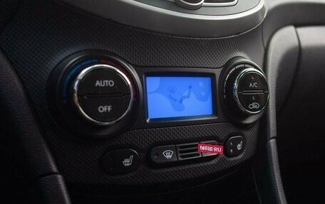 Hyundai Solaris II рестайлинг, 2012 год, 787 000 рублей, 30 фотография