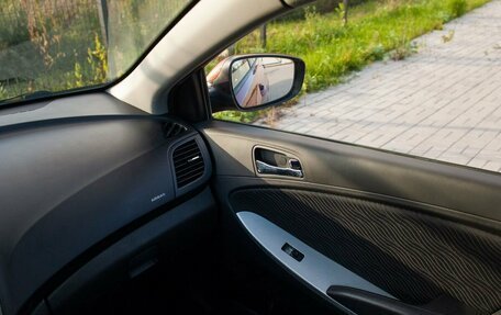 Hyundai Solaris II рестайлинг, 2012 год, 787 000 рублей, 37 фотография