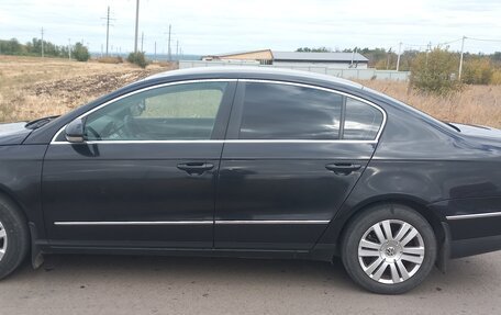 Volkswagen Passat B6, 2007 год, 700 000 рублей, 3 фотография